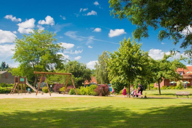 Ferienpark Mecklenburg Ziegendorf Ngoại thất bức ảnh